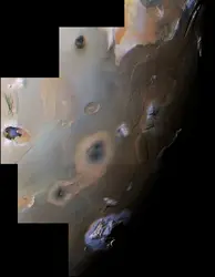 Io: région polaire sud - crédits : USGS/ JPL/ NASA