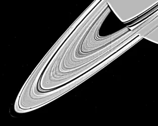 Le complexe des anneaux de Saturne vu par Voyager-1&nbsp; - crédits : Courtesy NASA / Jet Propulsion Laboratory