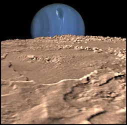 Neptune à l'horizon de Triton - crédits : Courtesy NASA / Jet Propulsion Laboratory